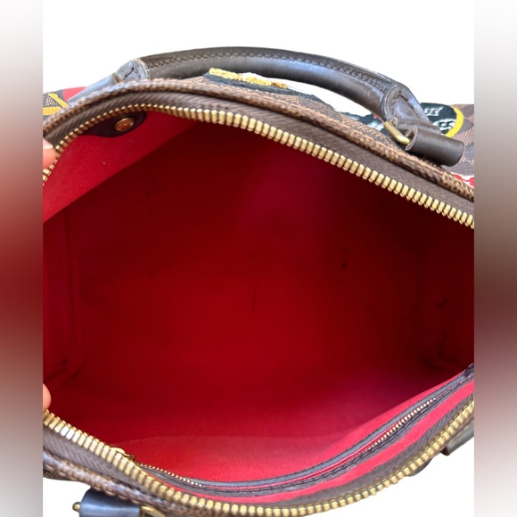 Louis Vuitton Speedy Bandouliere Bag Limited
Edition Patches Damier 30 - Picture 8 of 9